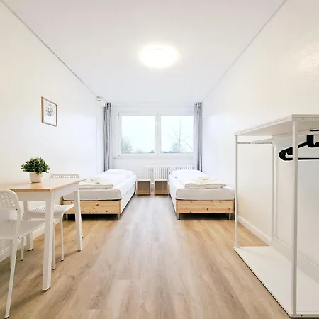 Tolstov Apartments - 3 Schlafzimmer - Kueche - 25 Min Messe Dus * Duisburg
