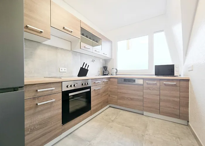 Apartment Tolstov - 3 - 25 Min Messe Dus *